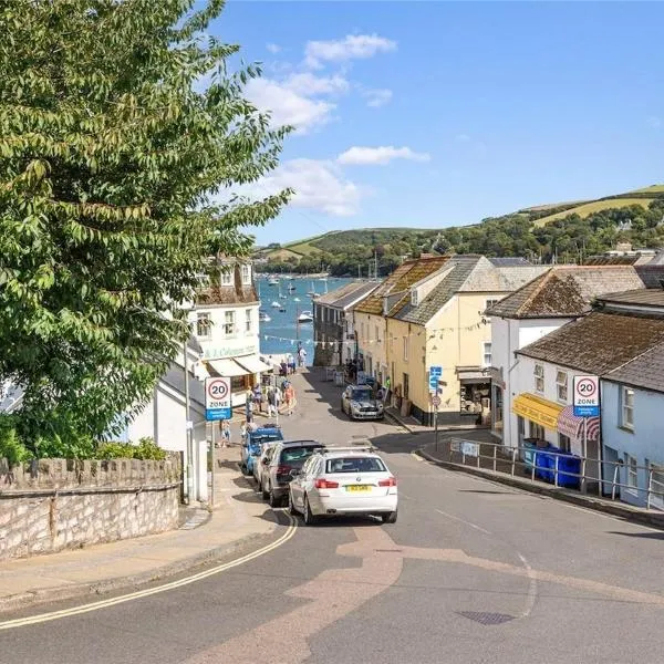 Ringmore Cottage - Salcombe - View over estuary, hotel en Salcombe
