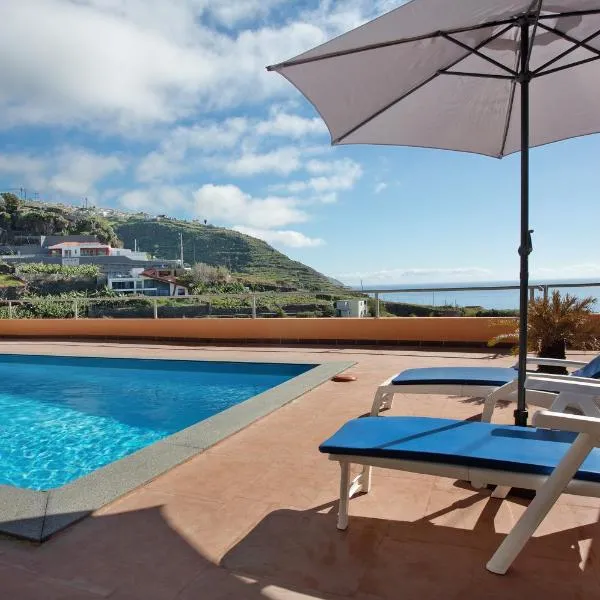 Morning Glory 2 Bedroom Apartment, Hotel in Calheta