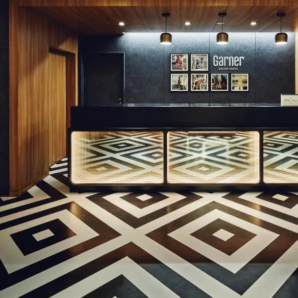 Garner Hotel Osaka Honmachi Station by IHG, hotel u Osaki