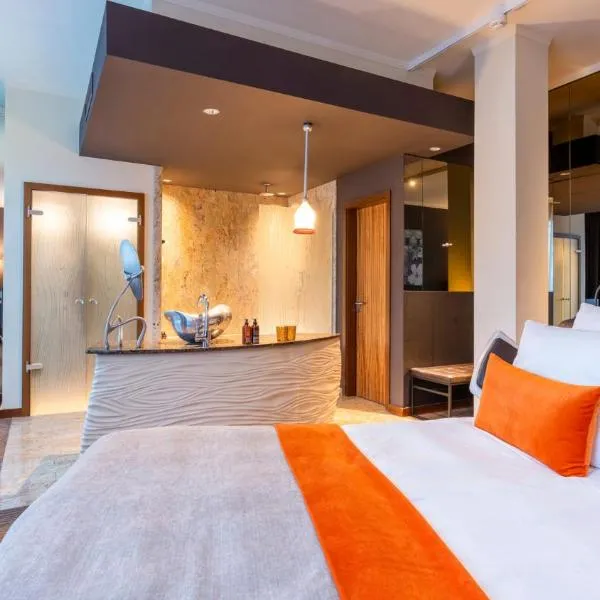 east Hotel Hamburg, hotel Hamburgban