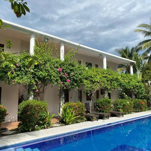 Hotel Atelie del Mar, hotel v destinaci Monterrico
