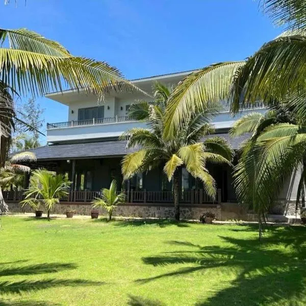 ZEN Resort - Villa beach- Garden, hotel in Xóm Tram