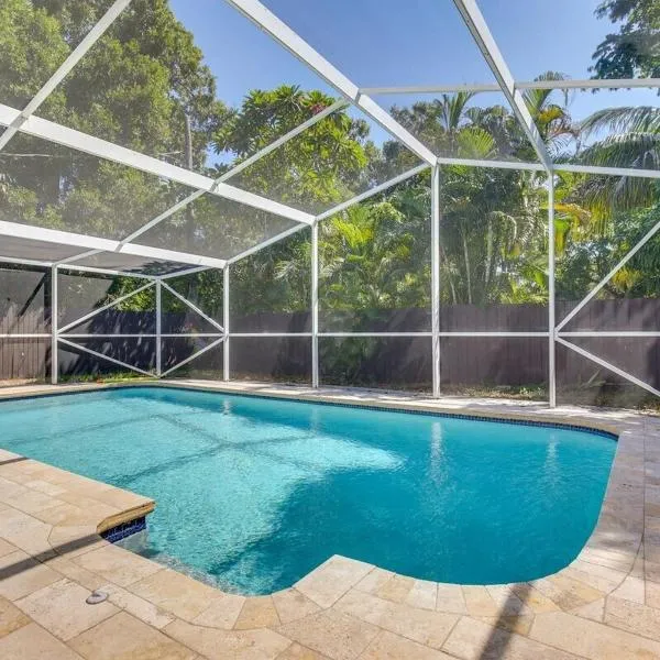 Downtown Retreat with Heated Pool & Backyard Patio, hotel in Fort Lauderdale