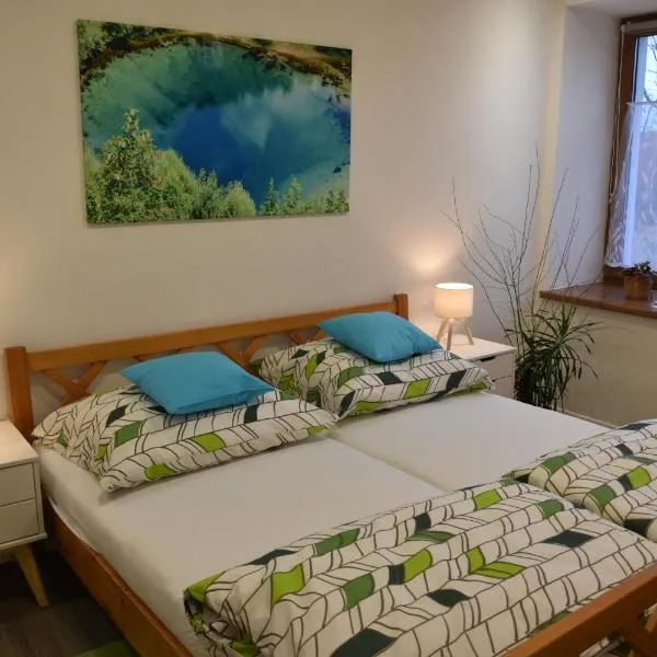Apartmán Dva na moto, hotel v destinaci Příbor