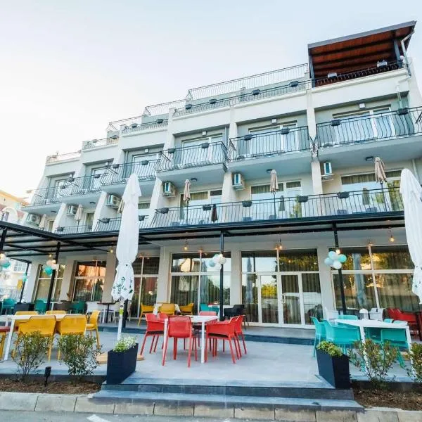 Family Hotel Trend, hotel em Ravda