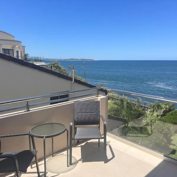 Sunny Apt on The Esplanade - Aircon, hotel i Cronulla