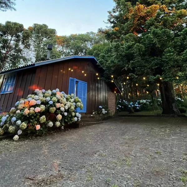 Charmoso Chalé Hortênsia em Gramado, hotel in Gramado