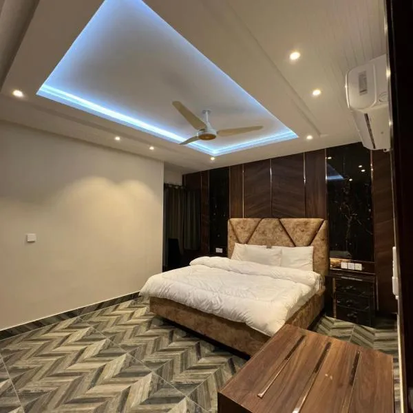 Courteous Hotel, hotel in Islamabad