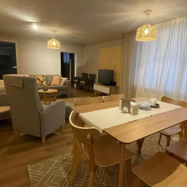 Vanha apteekki, hotel v destinaci Posio