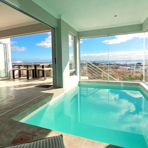 Bay View Villa, hotel di St Helena Bay