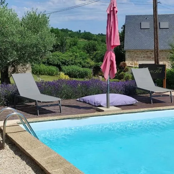 Lili de La LisaThi, hotel in Cruéjouls