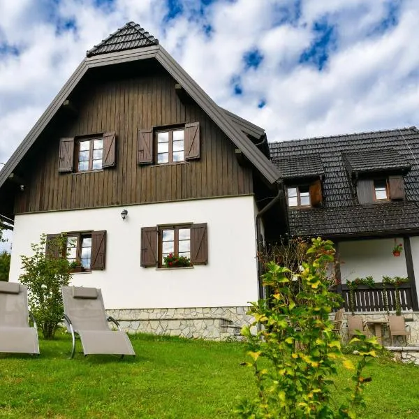 FLORA HOUSE, מלון ברסטובקה