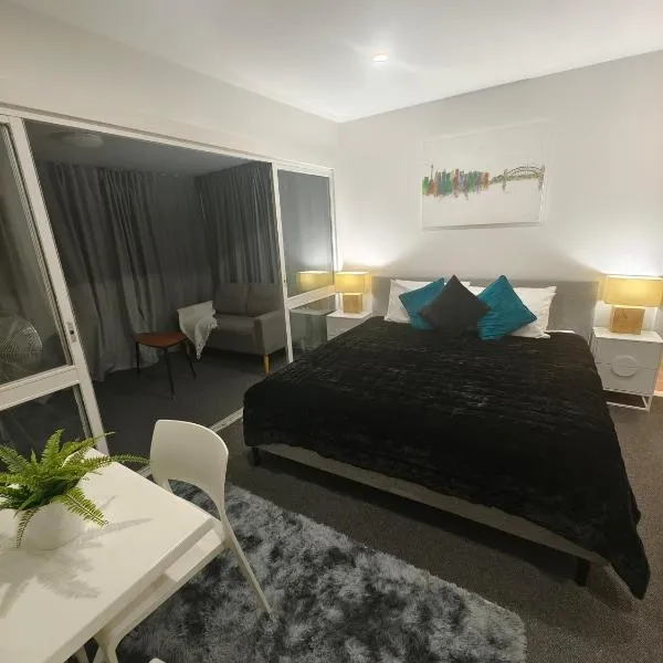 Entire Studio Apartment - self check-in, hotel in Clontarf