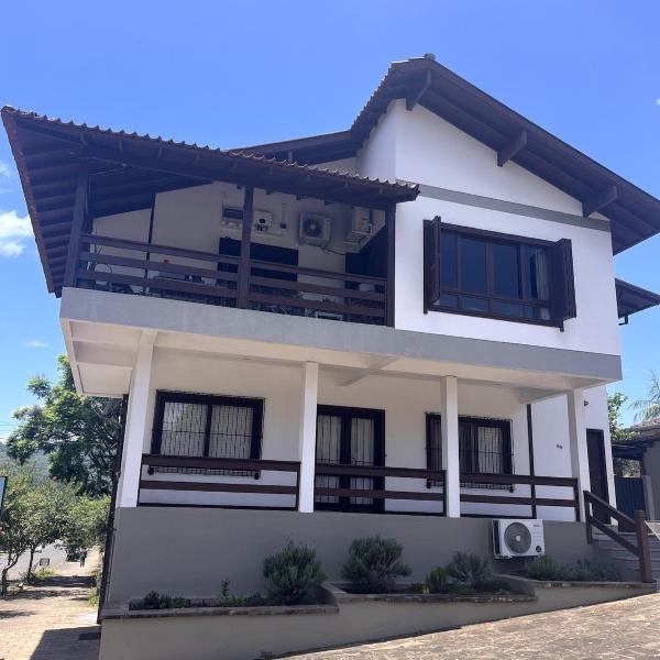 Apartamento espaçoso e central
