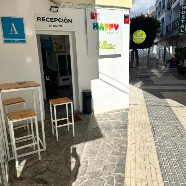 Be Happy Hostel, hotel v destinaci Nerja