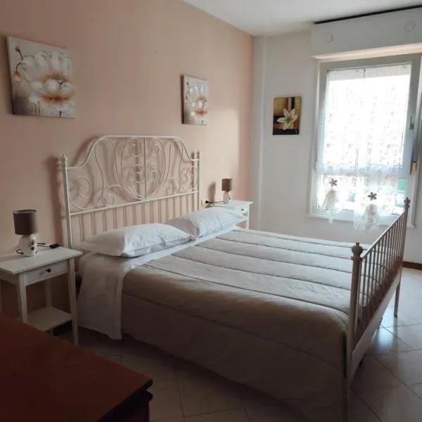 Casa vacanze Vespucci, hotel v destinaci Grassobbio