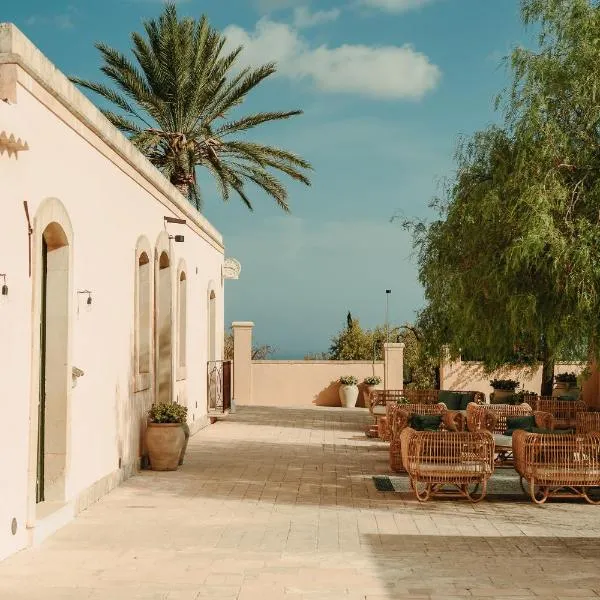 Braccialieri Luxury Resort, hotel v destinaci Avola