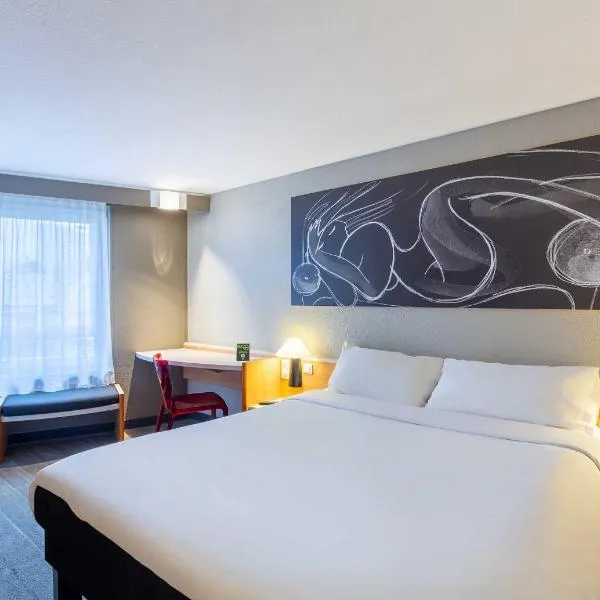 B&B HOTEL Orléans Centre Foch, hotel a Orléans