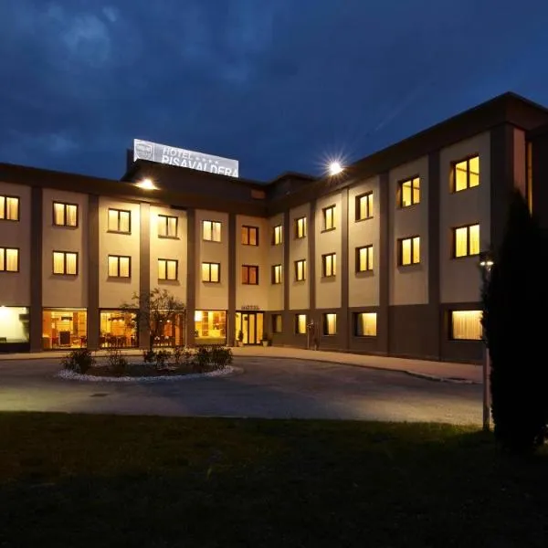 Hotel Pisa Valdera, hotel v destinaci Pontedera