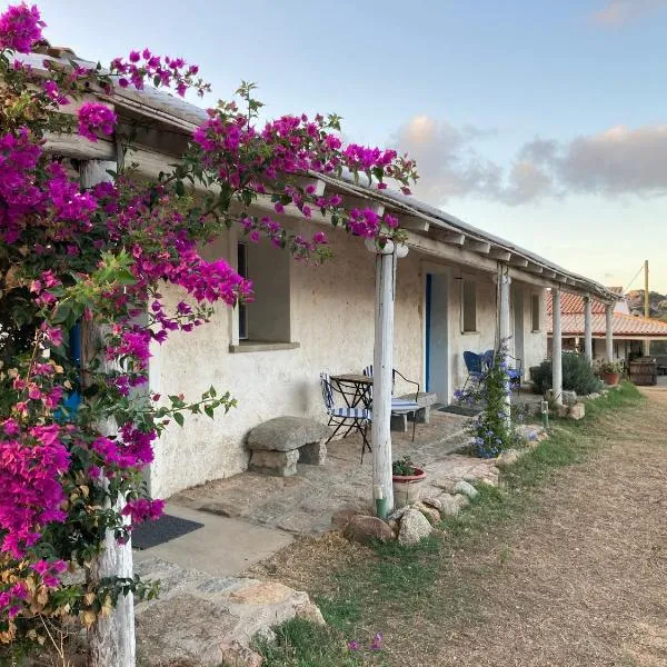 Agriturismo La Tana di Lu Maccioni, ξενοδοχείο σε Santa Teresa Gallura