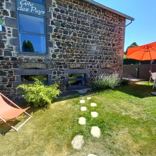 Gites & Cocon des Puys - Au cœur des Volcans d'Auvergne, hotel in Nébouzat