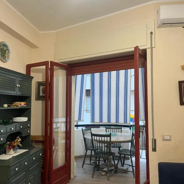 Casa vacanze La Pineta, hotel v destinaci Soverato Marina