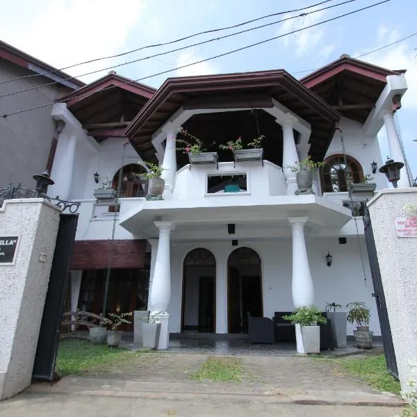 Angel villa, hotel in Negombo