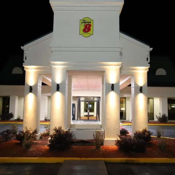 Super 8 by Wyndham Florence SC I-95 North - Hwy 76, hotel di Florence