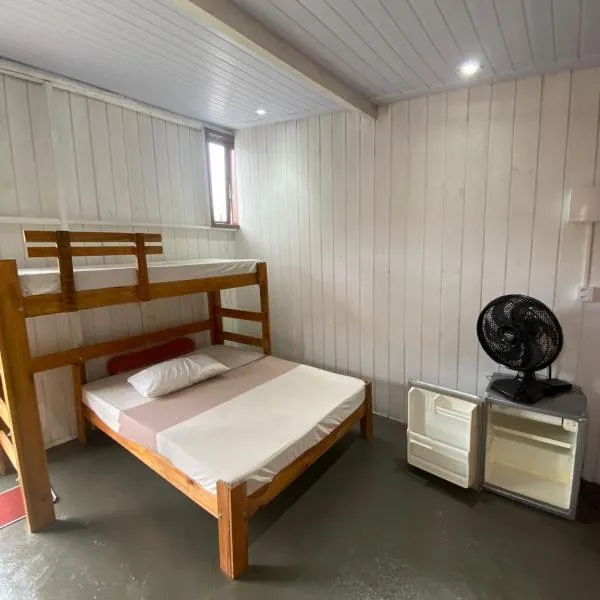 Chalé Amanhecer no Sul da Ilha, Hotel in Florianópolis