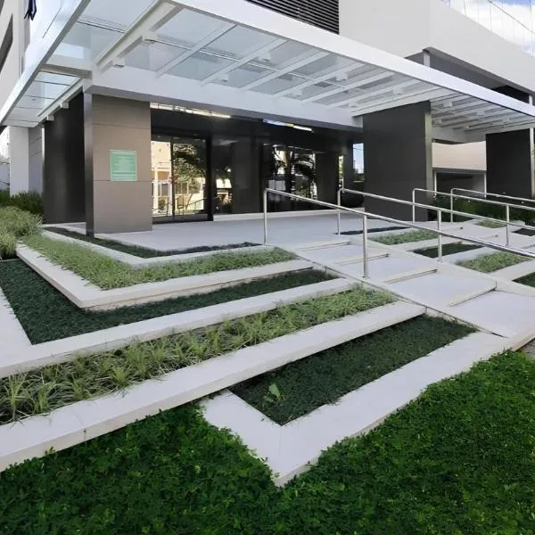 Studio Helbor Stay Batel - Sofisticação, Conforto, Localização e Vista Privilegiada, hotel in Curitiba