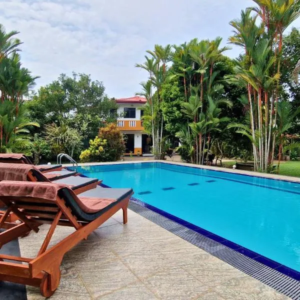 E & C Guesthouse, hotel v destinaci Beruwala