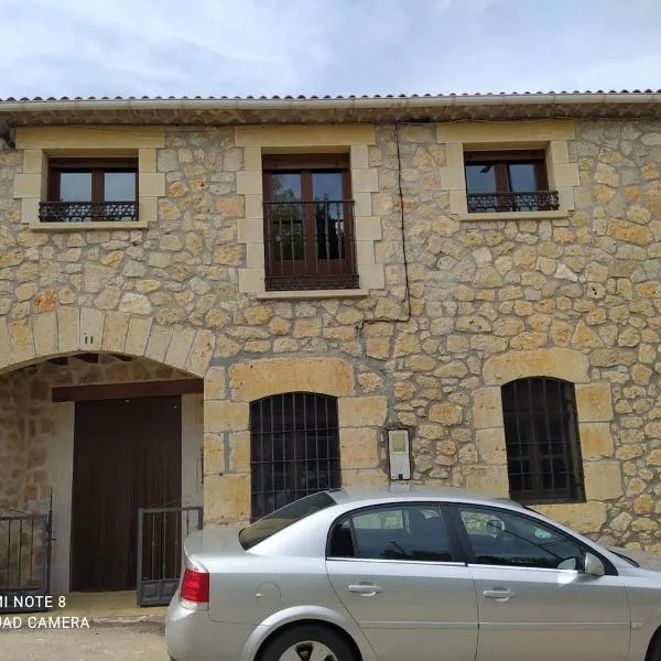 Casa Lucila ,casa rural tres estrellas, hotel di Caleruega