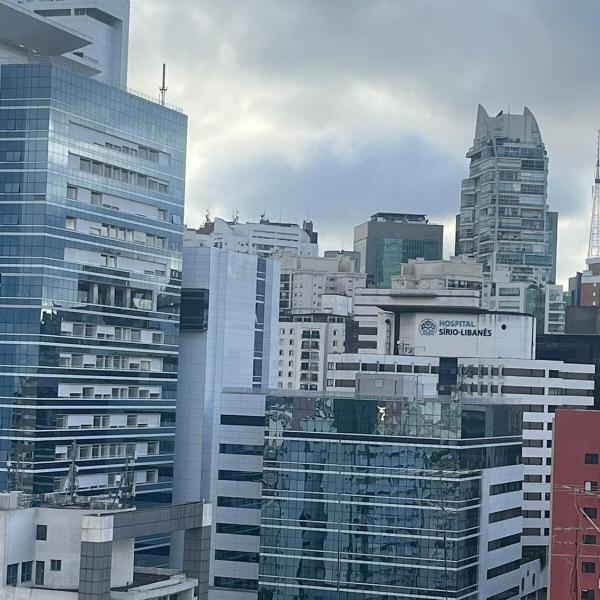 Apartamento em frente ao Hospital Sírio Libanês