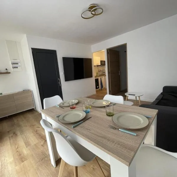 Bel appartement cosy à 80m de la plage, hotel en Merlimont-Plage