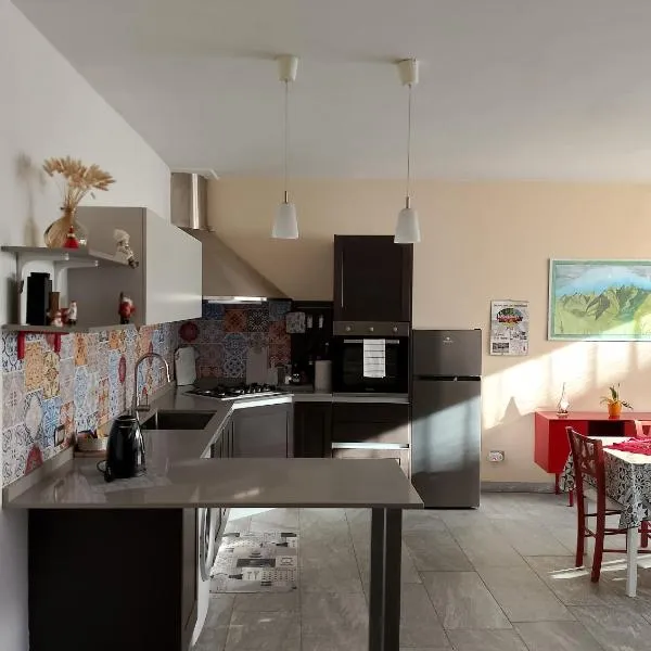 Appartamento Casa Libe, hotel v destinaci Ornavasso