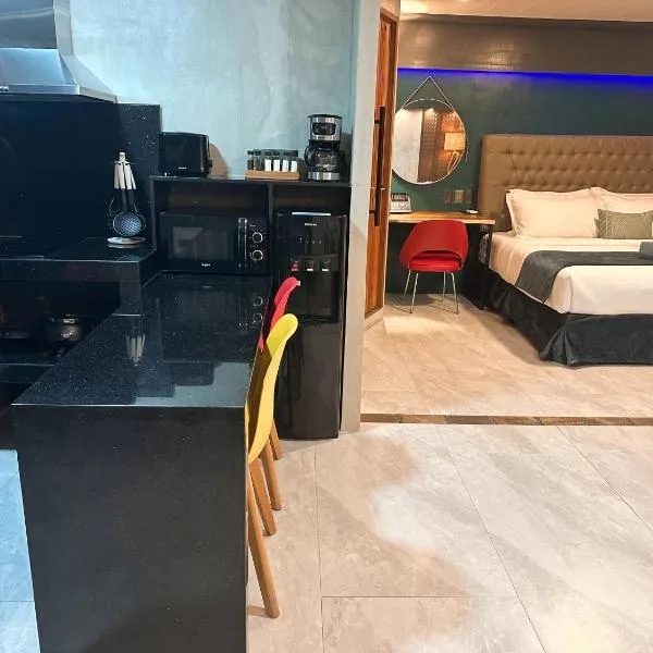 Blue Tulip - Rooms with Jacuzzi, hotel v destinaci Lapu Lapu City