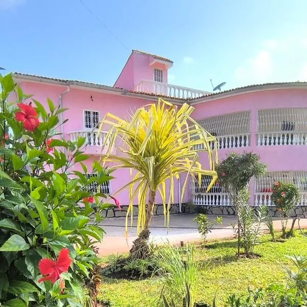 Roseville, hotel in Diani Beach