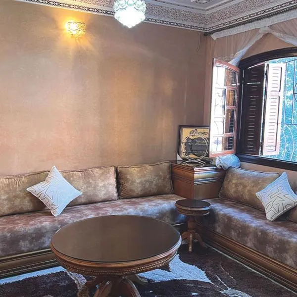 Maison de Vacances Idéale à 10 min de l'Aéroport, hotel en Marrakech