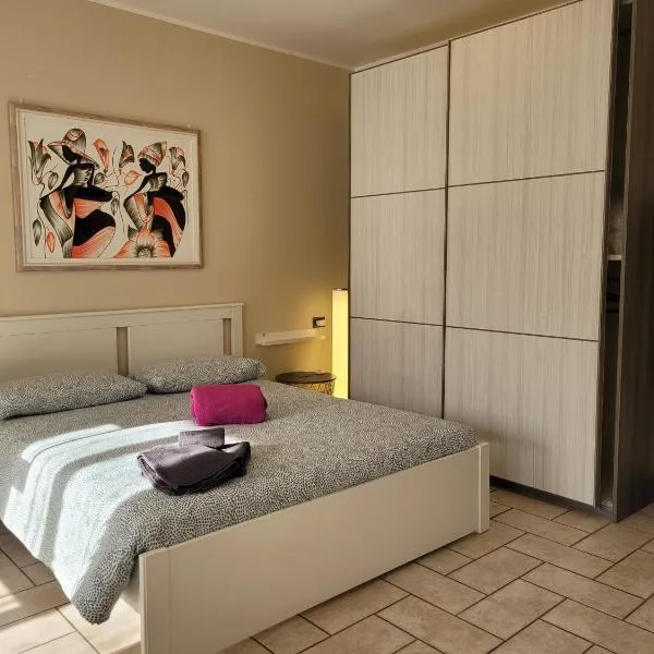 Belgioioso Apartments - Monolocale, hotel v destinaci Belgioioso