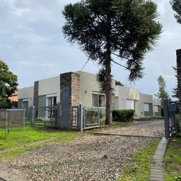 4 Estaciones Departamentos, hotel in Sierra de la Ventana