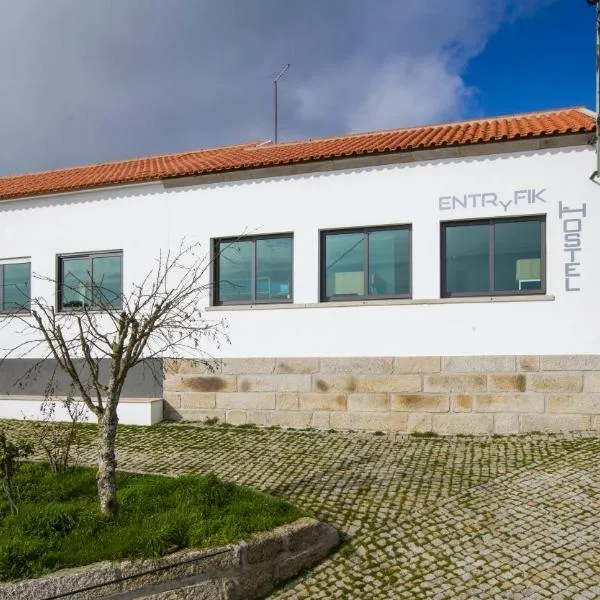 Hostel EntryFik, hotel en Aguiar da Beira