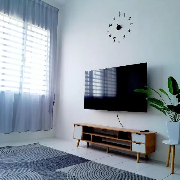 Zayyan Homestay Parit Buntar, hotel in Parit Buntar