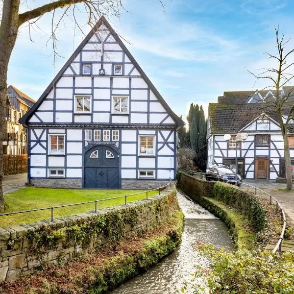 MOLA Apartments-Historische Ferienwohnung im Bachviertel Herdecke Zentrum für 3 Personen-Gratis Parkplatz-Highspeed WLAN-auch für Langzeit geeignet, hotel in Herdecke