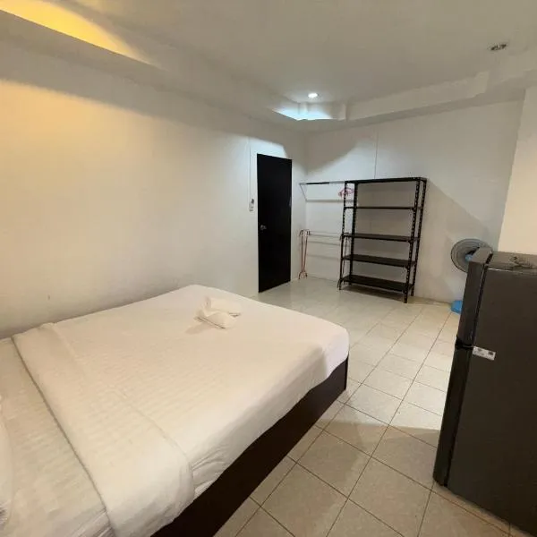 Patong Canal Villa 101, viešbutis Patong Byče