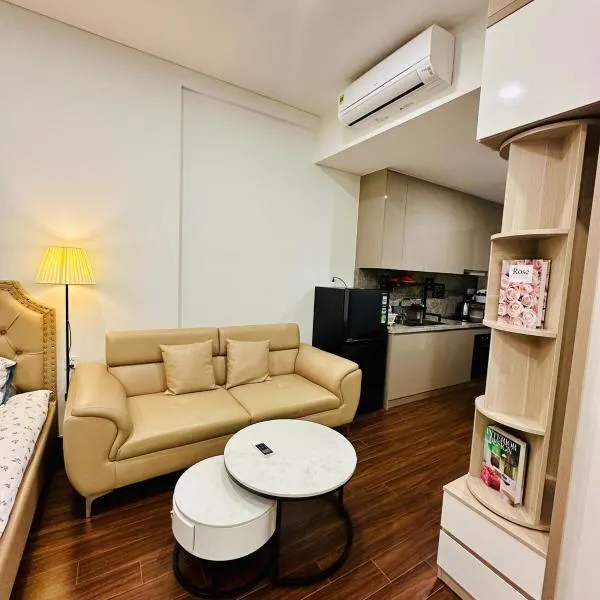 M1T24 Studio toà Masterise, hotelli kohteessa Gia Lâm Pho