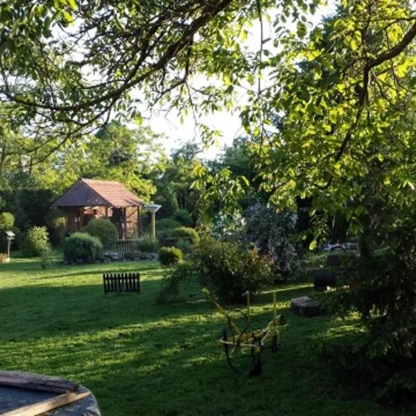 Seoski Turiziam Larva, hotel v destinaci Trenkovo