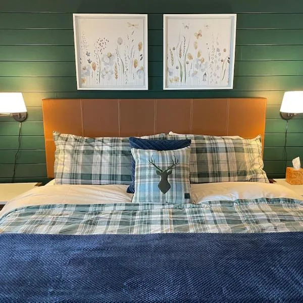 Newly Renovated Ski In Ski Out 2BR Condo, hotel a Crested Butte