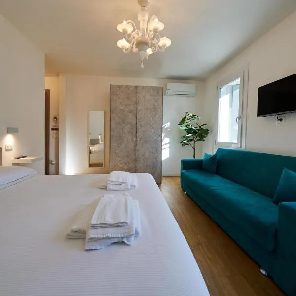 Business e Tourism Superior Rooms con bagno privato MASCHERETTA Venezia Dolo, hotel v destinaci Dolo