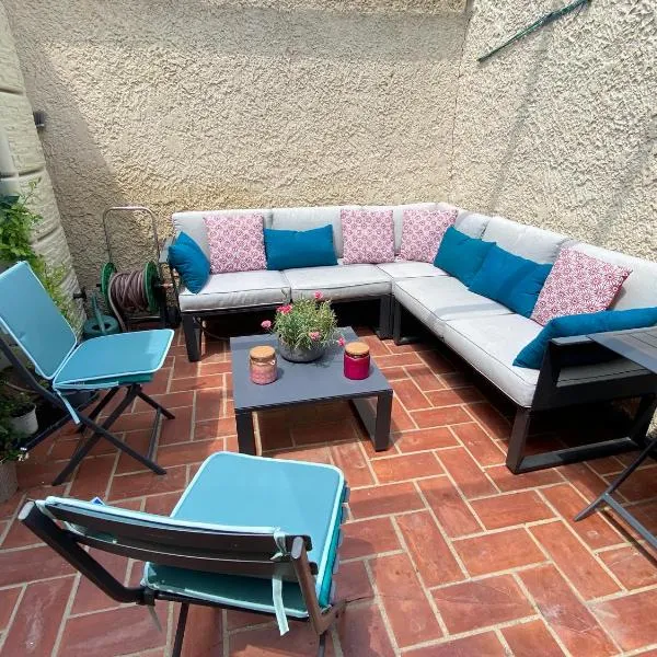 Viesnīca Sejour paisible au Thor pilsētā Le Thor