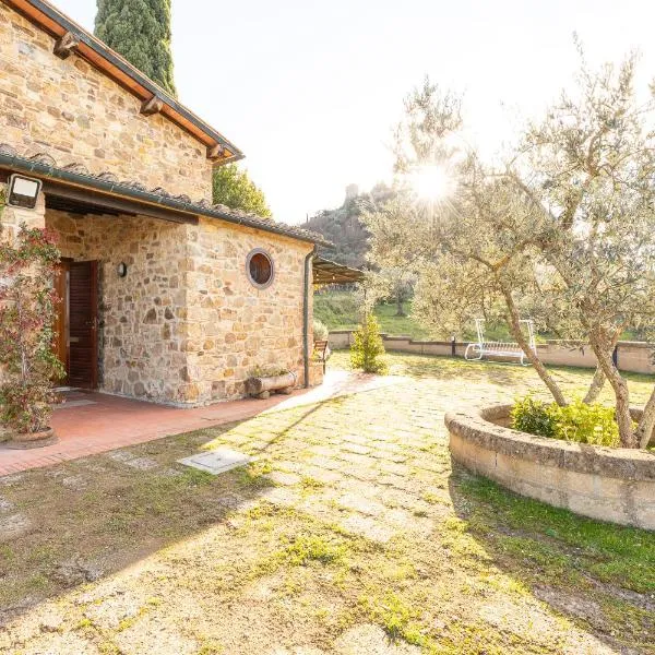 Il Gugnolo - Casale in Val d'Orcia, hotel v destinaci Castiglione dʼOrcia